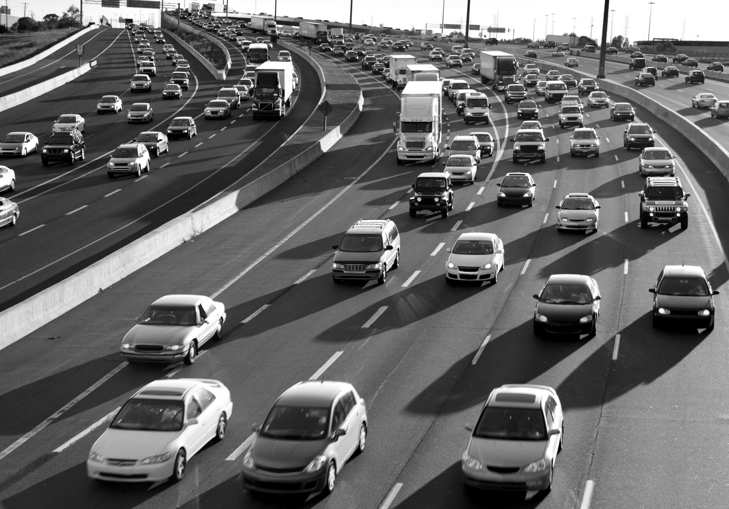Highway congestion and bumper to bumper cars for commuters